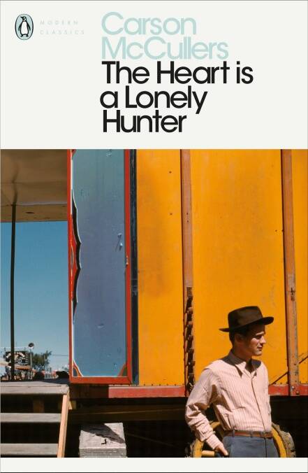 HEART-IS-A-LONELY-HUNTERTHE---Penguin-Modern-Classics