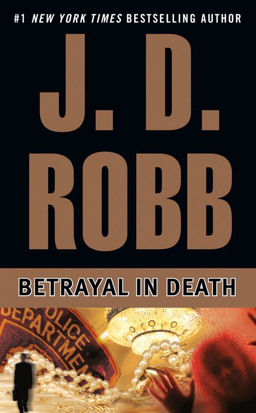 BETRAYAL IN DEATH - Berkley