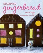 DECORATED-GINGERBREAD