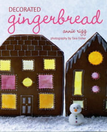 DECORATED-GINGERBREAD